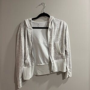 size small apana white cheetah print zip up